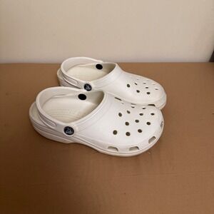 Crocs‎ Classic Clog White Unisex Size 6 Slip On Mules Sandals